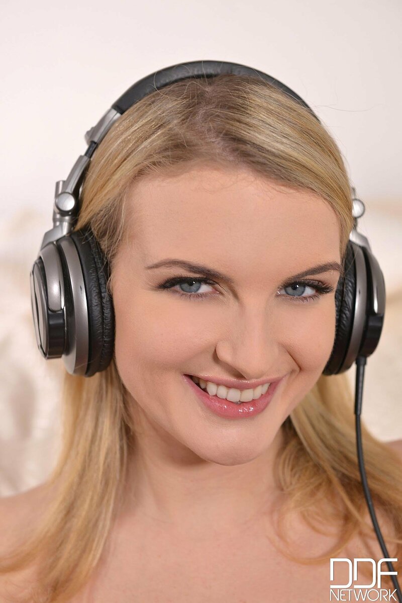 Яна, 25 лет, 2 размер груди